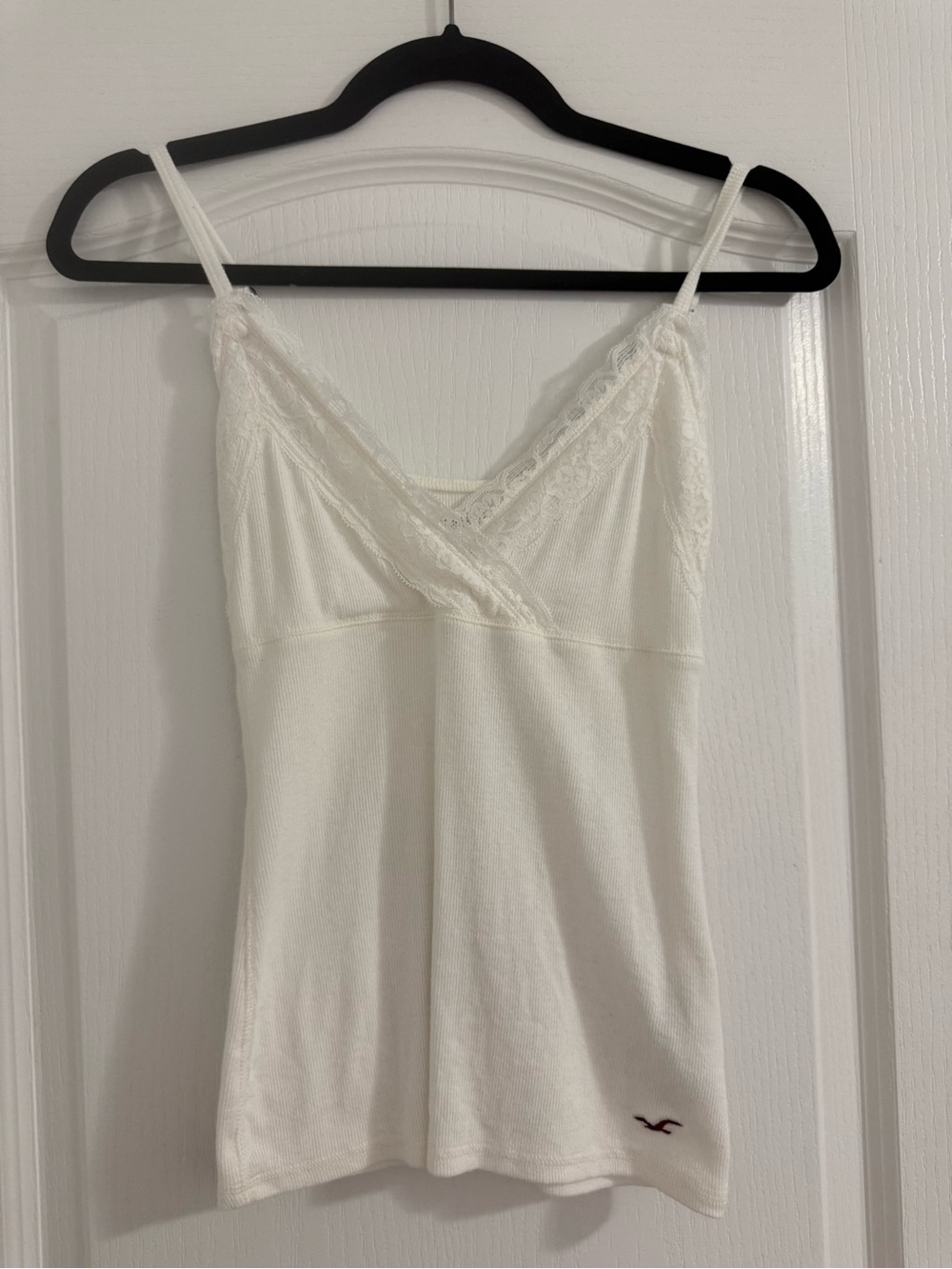 Hollister White Lace-Trim Cami Tank Top